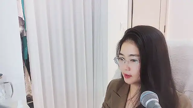 Floor oo online show from 12/02/25, 12:29