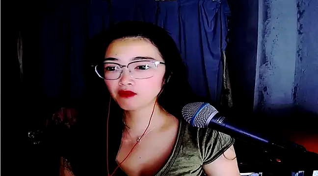 Floor oo online show from 02/19/25, 03:05