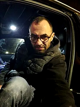 robertilevis online show from 01/15/25, 06:19