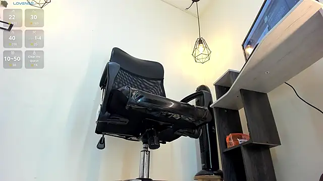 victoria Christie online show from 09/18/25, 10:29