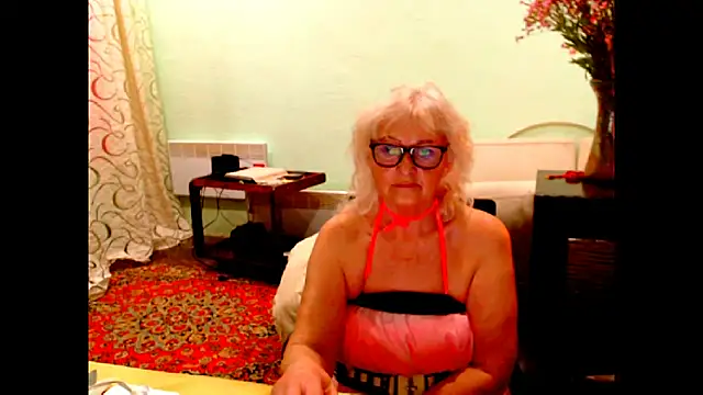 Natali7634 online show from 06/06/26, 07:19