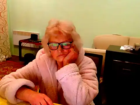 Natali7634 online show from 03/18/26, 07:15