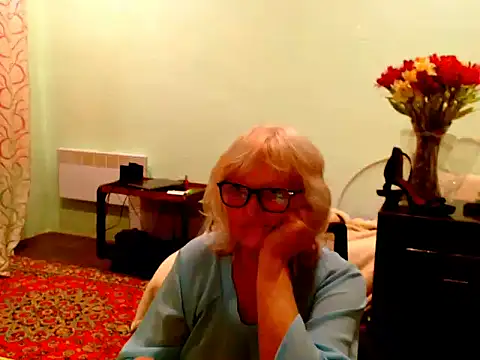 Natali7634 online show from 05/04/26, 07:17