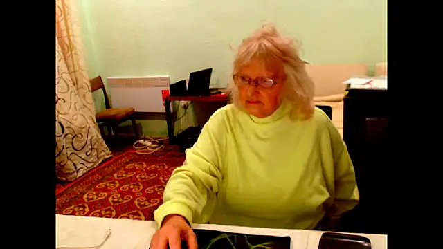 Natali7634 online show from 12/20/25, 08:12