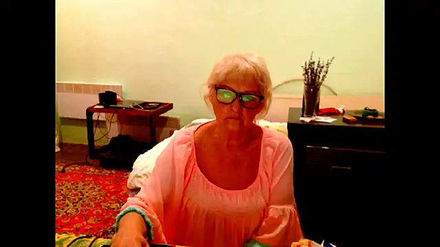 Natali7634 online show from 06/17/26, 04:17