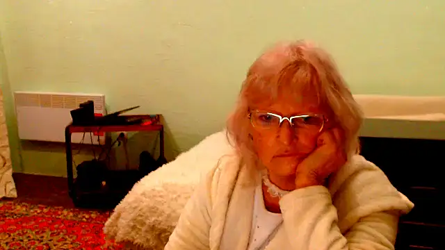 Natali7634 online show from 10/04/25, 04:36