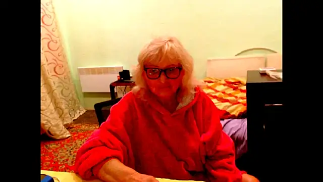Natali7634 online show from 05/25/26, 06:50