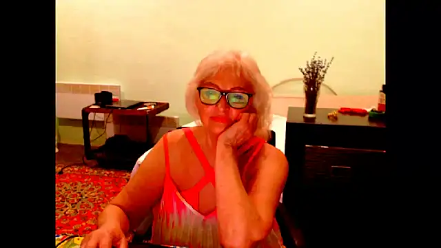 Natali7634 online show from 06/18/26, 08:47
