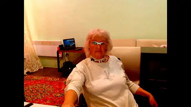 Natali7634 online show from 10/06/25, 08:59