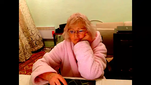 Natali7634 online show from 12/22/25, 11:49