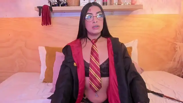 Majooo11 online show from 10/31/25, 05:42