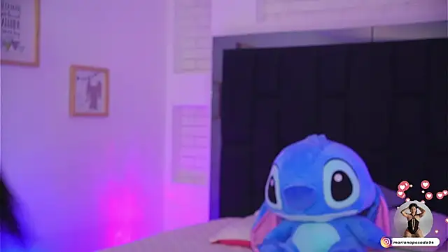 Marianamonroe  online show from 04/19/26, 11:44