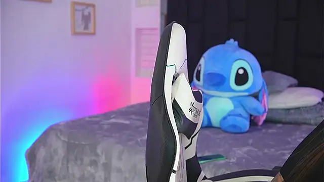 Marianamonroe  online show from 04/14/26, 11:59