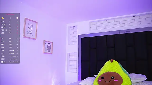 Marianamonroe  online show from 09/29/25, 06:57