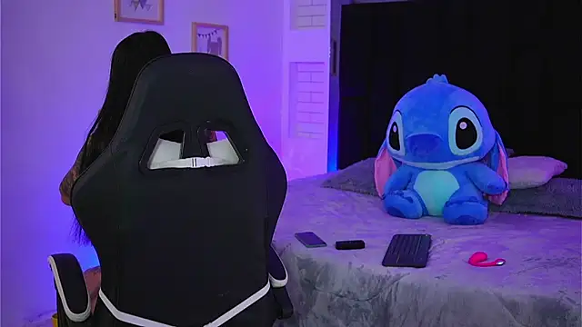 Marianamonroe  online show from 04/09/26, 11:38