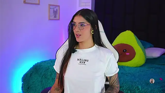 Marianamonroe  online show from 03/22/26, 07:04