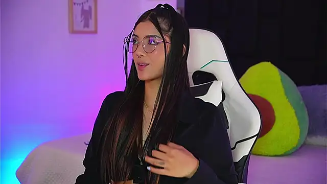 Marianamonroe  online show from 03/26/26, 07:01