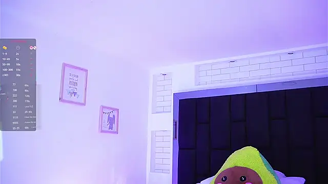 Marianamonroe  online show from 11/17/25, 06:56