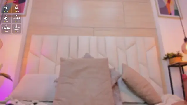 Snapshot of jenaa_ chatting on 06/11/26, 12:32 jenaa online show from 06/11/26, 12:32
