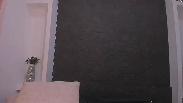 jenaa  online show from 02/19/26, 12:35