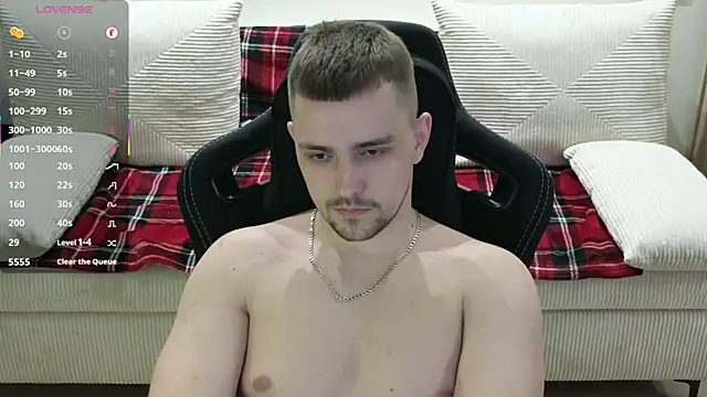 Larstar01 online show from 02/05/26, 11:33