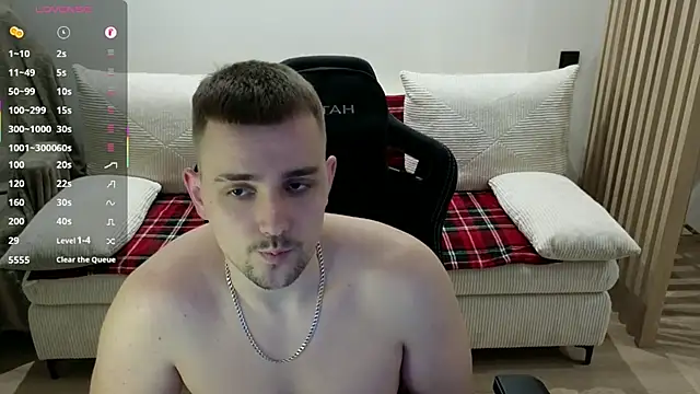 Larstar01 online show from 02/23/26, 10:21