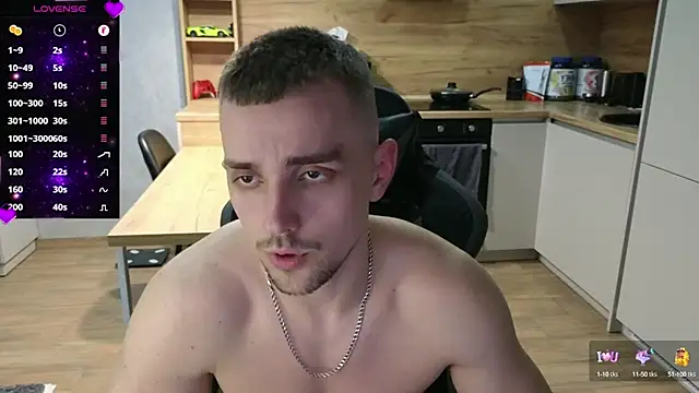 Larstar01 online show from 03/03/25, 11:14