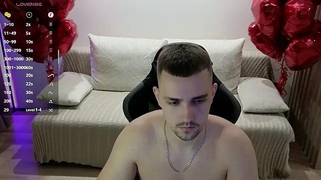 Larstar01 online show from 11/01/25, 11:53