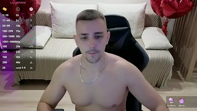 Larstar01 online show from 10/29/25, 10:42