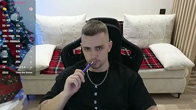 Larstar01 online show from 01/10/26, 11:11