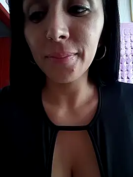 tiffani  love online show from 11/25/25, 08:31