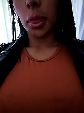 tiffani  love online show from 03/08/26, 04:43