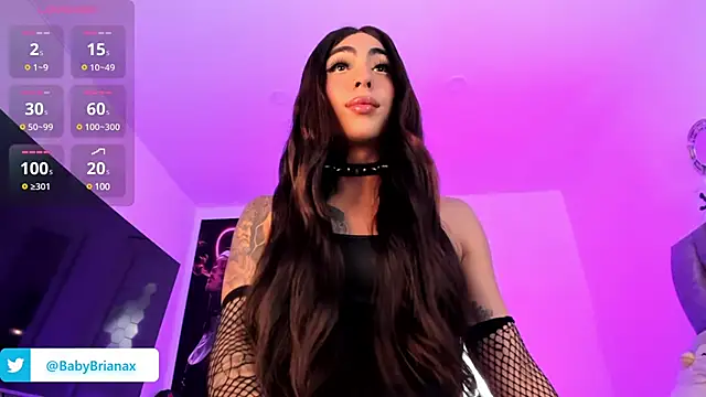 Snapshot of babybriexxx chatting on 03/06/25, 07:10 babybriexxx online show from 03/06/25, 07:10