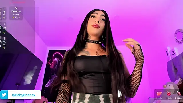 Snapshot of babybriexxx chatting on 02/27/25, 01:19 babybriexxx online show from 02/27/25, 01:19