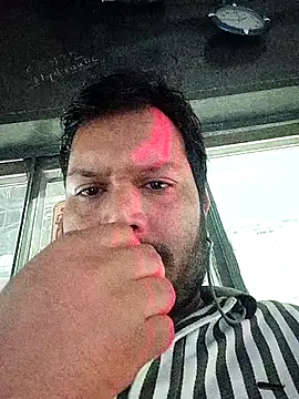 DeepakXxxR86 online show from 12/14/25, 08:14