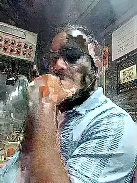 DeepakXxxR86 online show from 01/10/26, 01:28