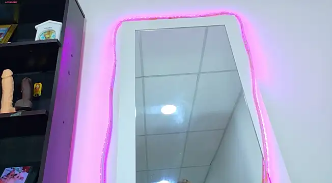 melissajhonson00 online show from 04/15/26, 04:44