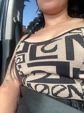 lulu kis online show from 11/21/25, 07:13