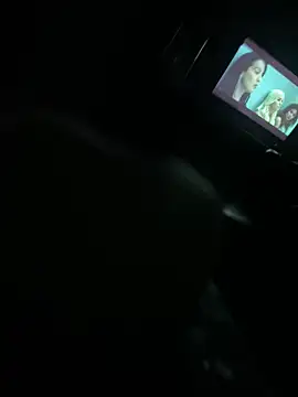 Snapshot of lulu_kis chatting on 02/04/26, 11:33 lulu kis online show from 02/04/26, 11:33