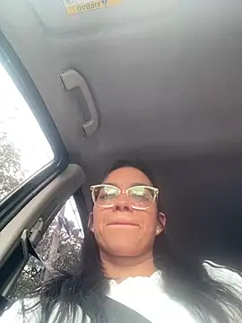 Snapshot of lulu_kis chatting on 02/24/26, 06:42 lulu kis online show from 02/24/26, 06:42