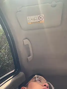 lulu kis online show from 12/18/25, 06:23