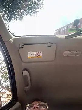 Snapshot of lulu_kis chatting on 02/26/26, 08:31 lulu kis online show from 02/26/26, 08:31