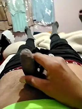 controlaxel12345 online show from 02/25/26, 04:34