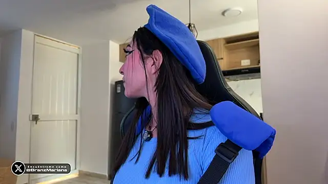 MarianaBranzz online show from 03/09/26, 02:20