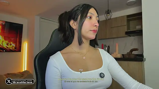 MarianaBranzz online show from 04/18/26, 03:47