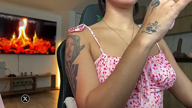 MarianaBranzz online show from 05/08/26, 02:10