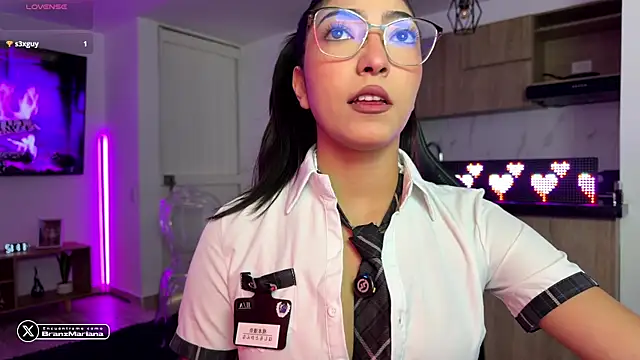 MarianaBranzz online show from 05/19/26, 04:14