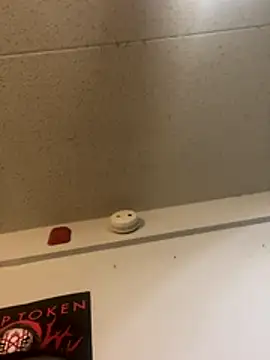 Snapshot of bigdick5157 chatting on 11/29/25, 10:26 bigdick5157 online show from 11/29/25, 10:26