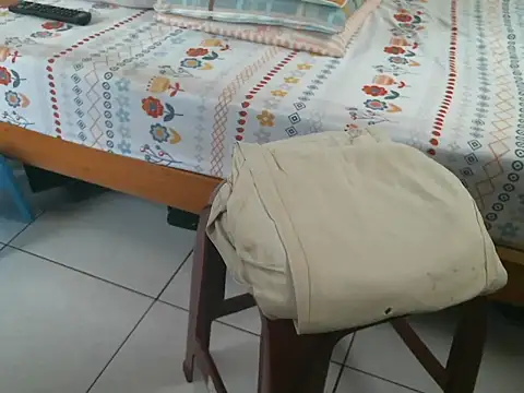 triangle0623 online show from 11/07/25, 07:13