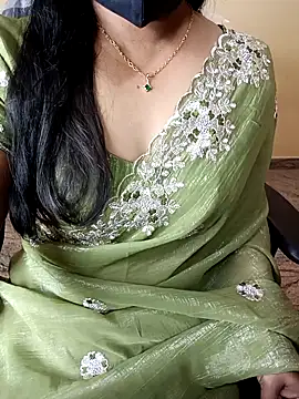 Nithya 05 online show from 12/17/25, 05:23